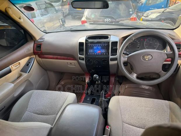 Toyota Land Cruiser Prado 2004 Black