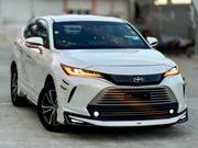 Toyota Harrier 2.0 2021 White for sale