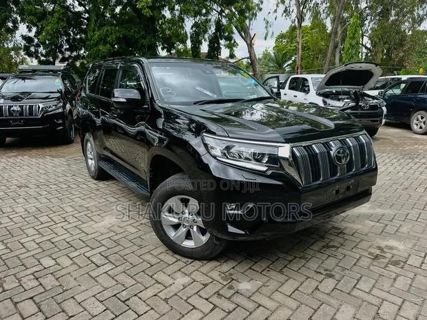 Toyota Land Cruiser Prado 2020 Black