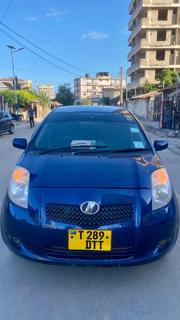 Toyota Vitz 2009 Blue for sale