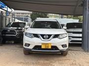 Nissan X-Trail 2013 White for sale