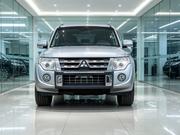 Mitsubishi Pajero 2011 Silver for sale
