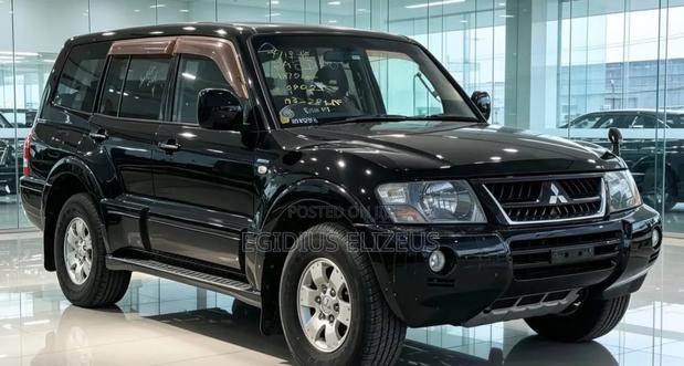 Mitsubishi Pajero 2004 Black