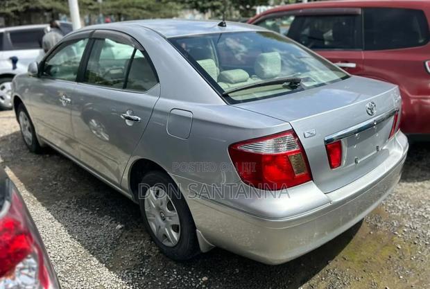 Toyota Premio 2004 Silver