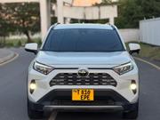 Toyota RAV4 Hybrid 2021 White for sale