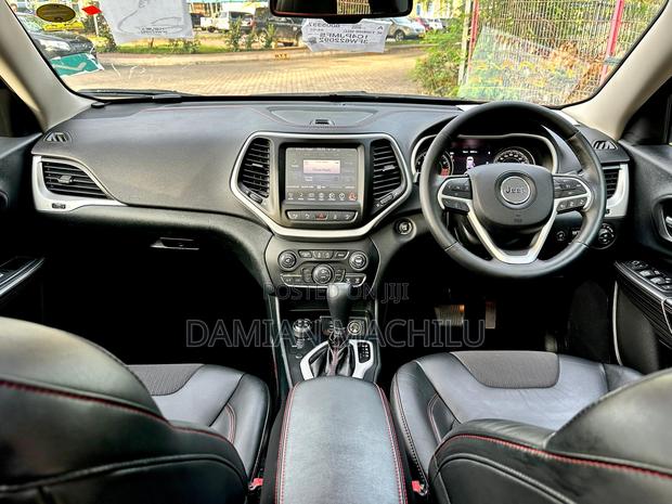 Jeep Cherokee 2016 Orange