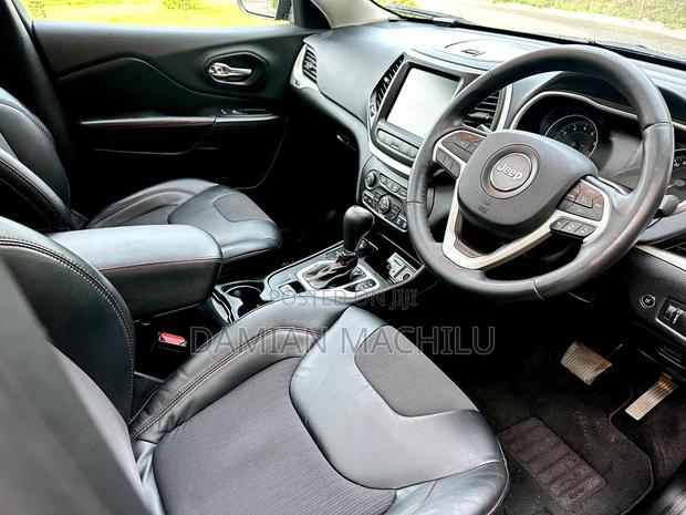 Jeep Cherokee 2016 Orange