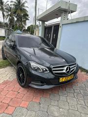Mercedes-Benz E250 SV Premium 2014 Black for sale