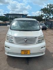 Toyota Alphard 2.4 Petrol FWD 2005 White for sale
