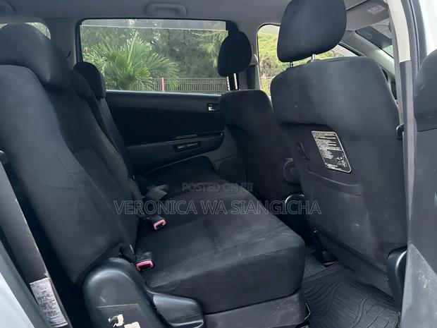 Toyota Wish 2003 White