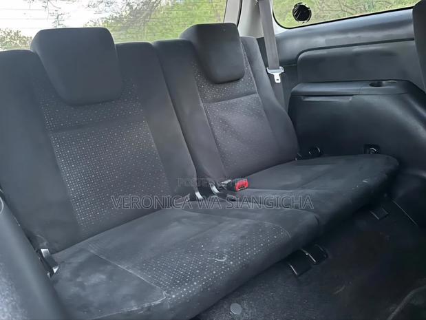 Toyota Wish 2003 White