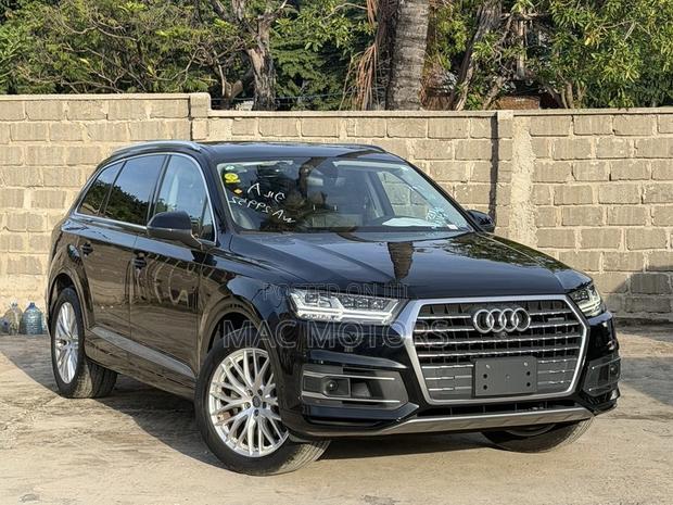 Audi Q7 2.0T Premium AWD quattro 2017 Black