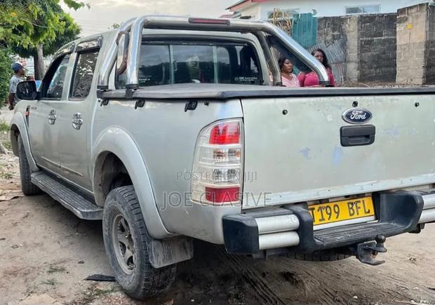 Ford Ranger 1996 Silver