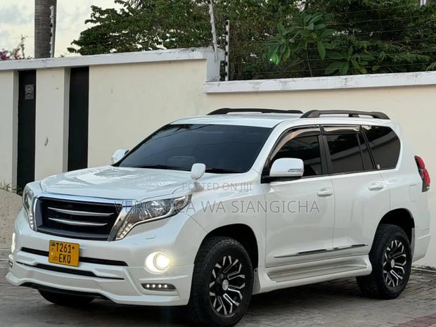 Toyota Land Cruiser Prado 2016