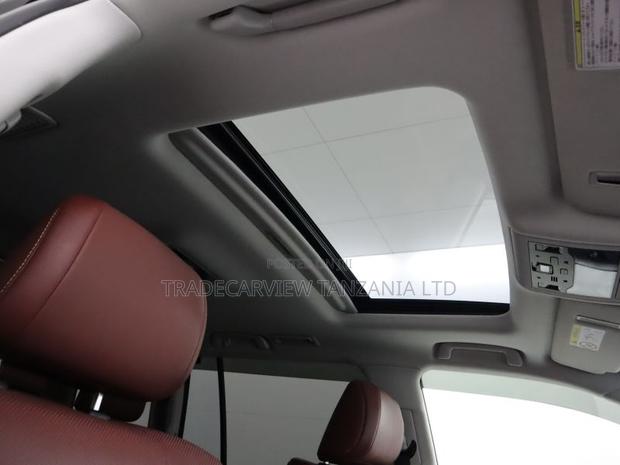 Lexus LX 570 AWD 2021 Black