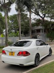 Car 2009 White for sale