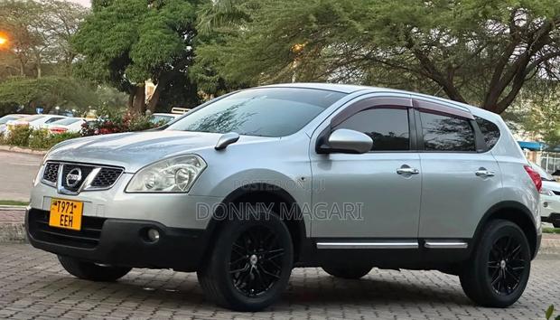 Nissan Dualis 2010 Silver