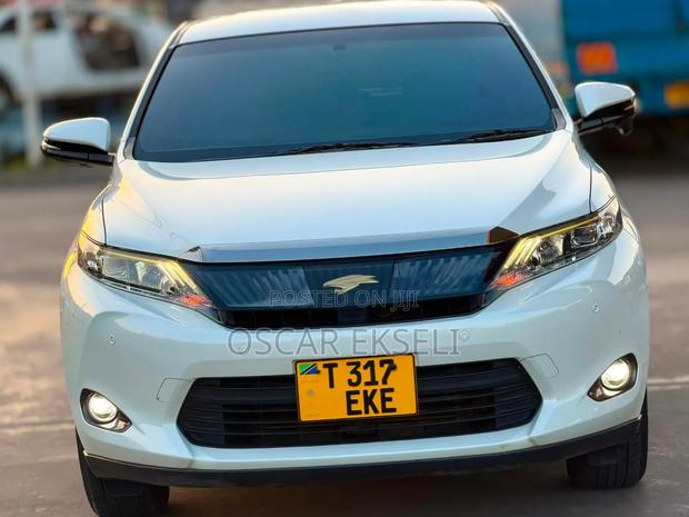Toyota Harrier 2015 White