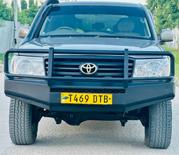 Toyota Land Cruiser 100 4.2 2006 Gray for sale