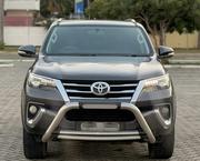 Toyota Fortuner 2.8 D AWD 2018 Gray for sale