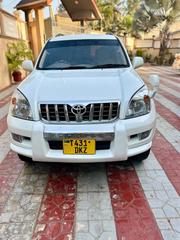 Toyota Land Cruiser Prado 2005 White for sale