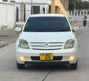 Toyota IST 2005 White for sale