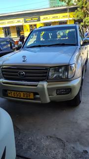 Toyota Land Cruiser 2004 Gold for sale
