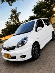 Toyota Fun Cargo 2003 White for sale