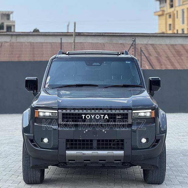 New Toyota Land Cruiser Prado 2024 Gray