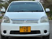 Toyota Raum 2005 White for sale