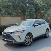 Toyota Harrier 2021 White for sale