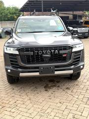 Toyota Land Cruiser LC300 2024 Gray for sale