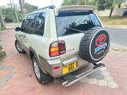 Toyota RAV4 1999 White for sale