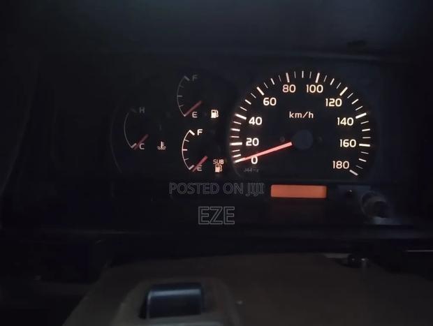 Toyota Land Cruiser 1996 White