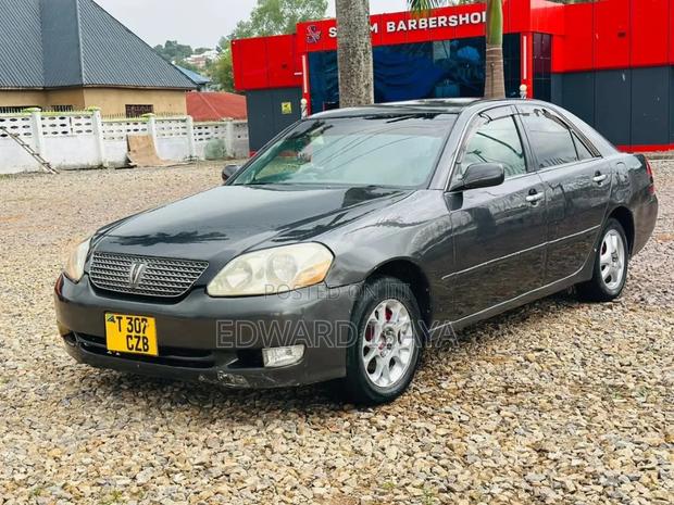 Toyota Mark II 2003 Gray