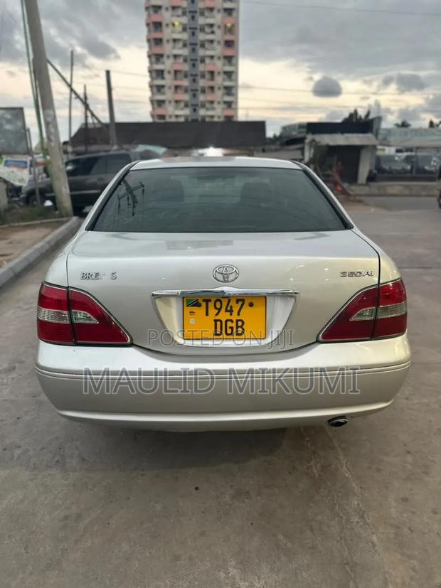 Toyota Brevis 2005 Silver