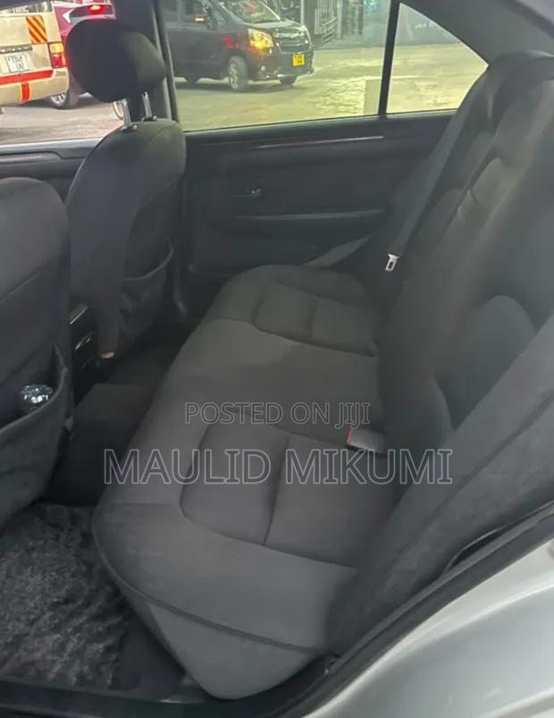 Toyota Brevis 2005 Silver