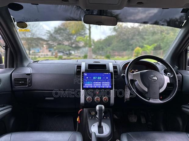 Nissan X-Trail 2.0 Petrol XE 2012 Black