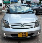 Toyota IST 2004 Silver for sale