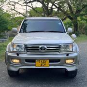 Toyota Land Cruiser 2000 Silver for sale