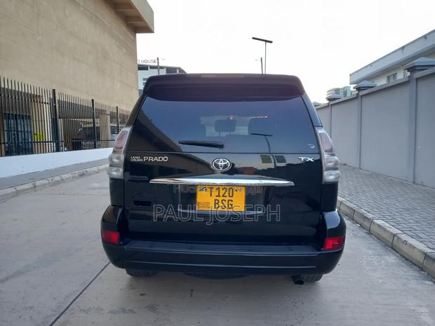 Toyota Land Cruiser Prado 2007 Black