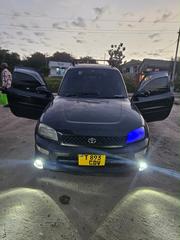 Toyota RAV4 Base 4x4 1999 Black for sale