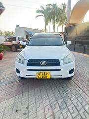 Toyota RAV4 2.4 2008 White for sale