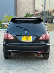 Toyota Harrier 2004 Black for sale