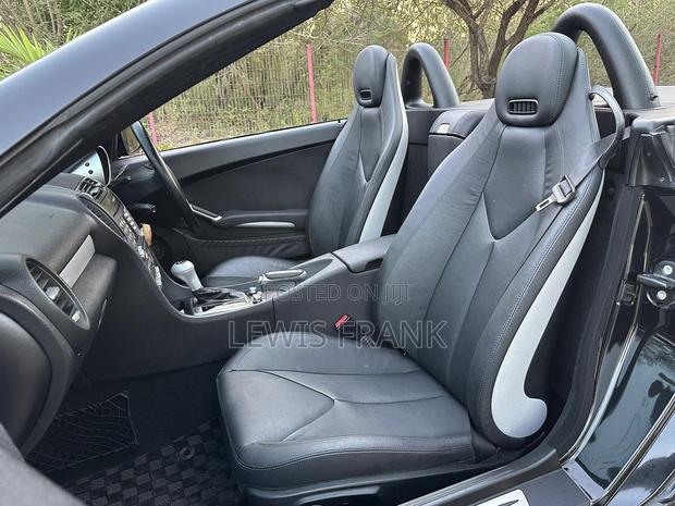 Mercedes-Benz SLK-Class 2007 Black