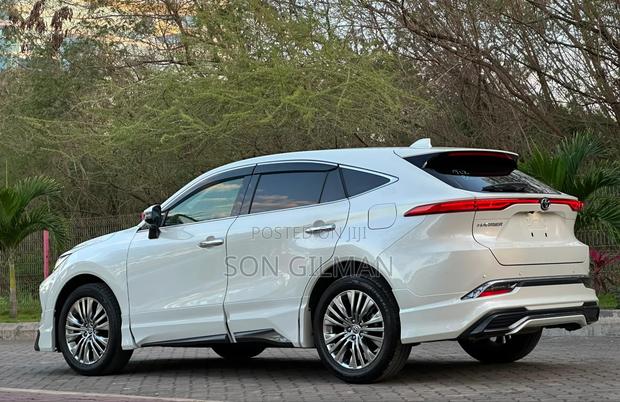 Toyota Harrier 2020 White