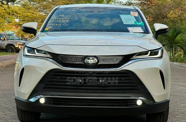 Toyota Harrier 2020 White