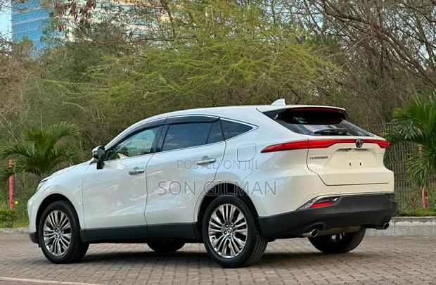 Toyota Harrier 2020 White