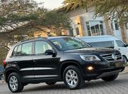 Volkswagen Tiguan 2010 Black for sale