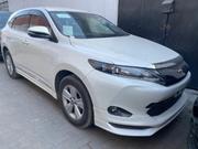 Toyota Harrier 2016 Pearl for sale